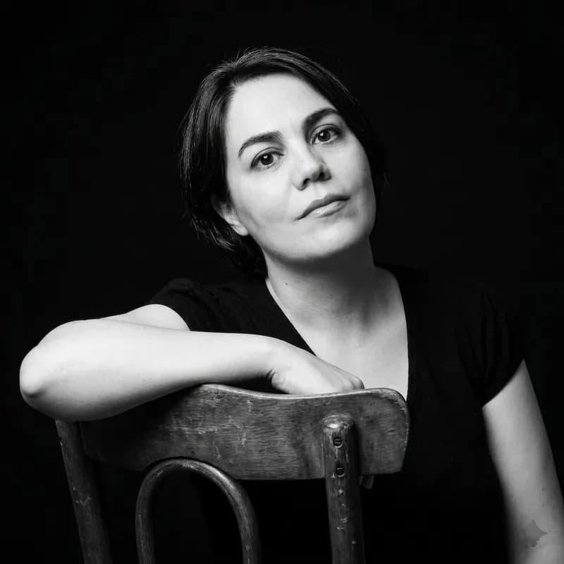 Mary G
